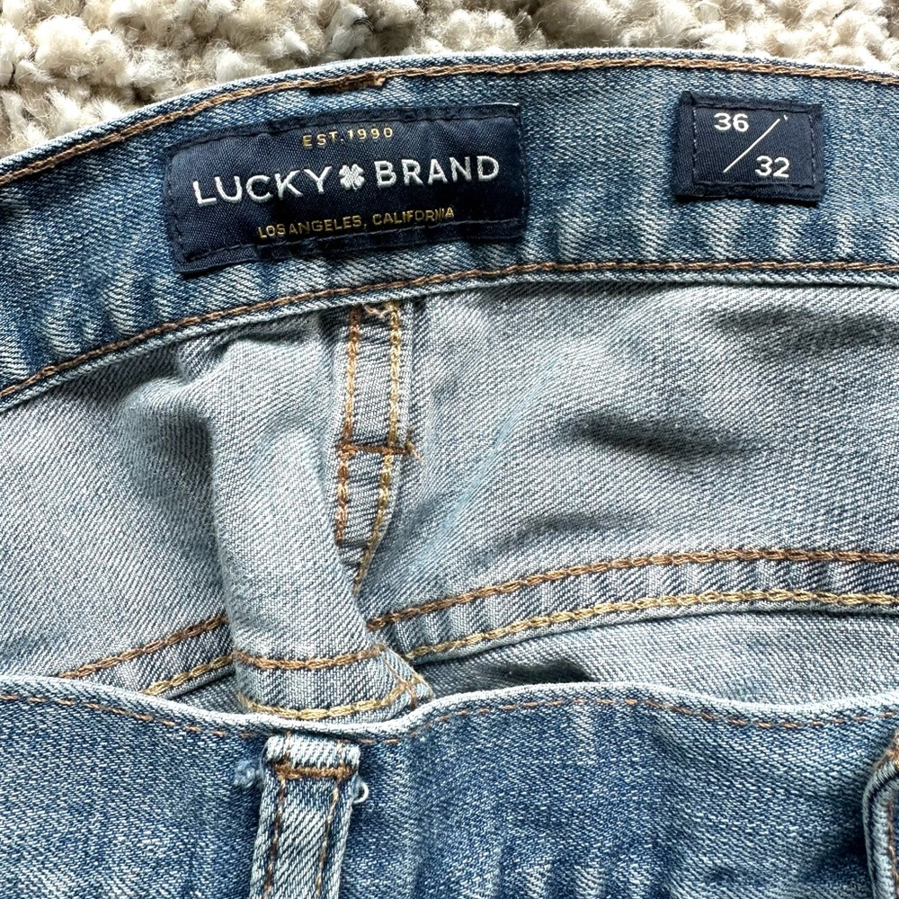 Lucky Brand Blue Straight Jeans with Vintage Faded Look - Picture 4 of 5
